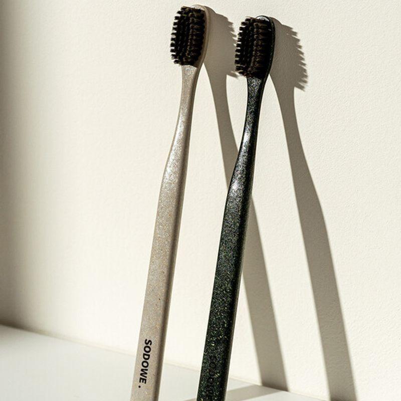 SODOWE Soduwi Woodchip Triple Double-Sided Fine Bristles Toothbrush x 4 (Mixed) triple toothbrush x 4ea(mix)