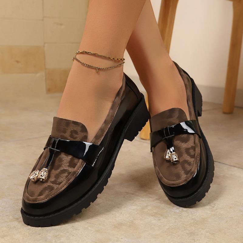 Leopard Print British Style Low-top Shoes 2025 Autumn New Fringed Retro One-foot Loafer Shoes for Women
