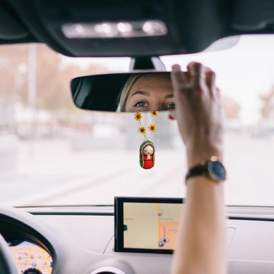 Rear View Mirror Accessories Virgin Mary Cotton Yarn Bag Charm Mary Car Ornaments With Flower Bead Decor For Truck SUV RV Sedan