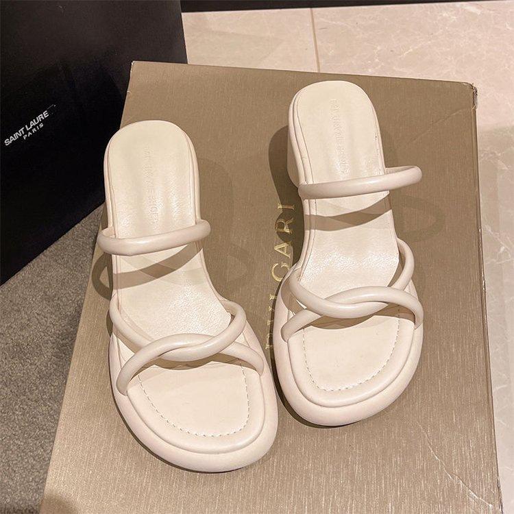 

Thick-heeled cool slippers women s summer wear 2025 new fashion fairy style versatile waterproof table open-toed high heels 40