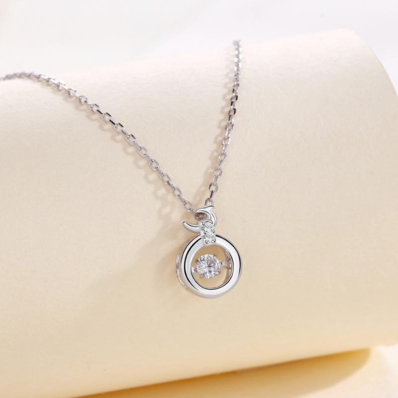 

Smart necklace, women s Korean style, Korean version temperament, high-end niche ins cold style necklace, girls gift.