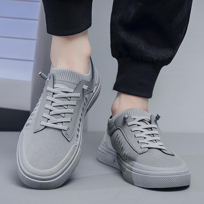 Men's Flat Bottom Casual Shoes Breathable Mesh Summer New Lightweight Outdoor Walking Shoes Fashion Youth Versatile Board Shoes