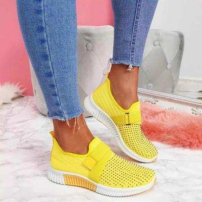 Fashion Women Sneakers Outdoor Lightweight Ladies Casual Sport Shoes Slip On Comfortable Running Walking Shoes Mother Shoes Size 35-43
