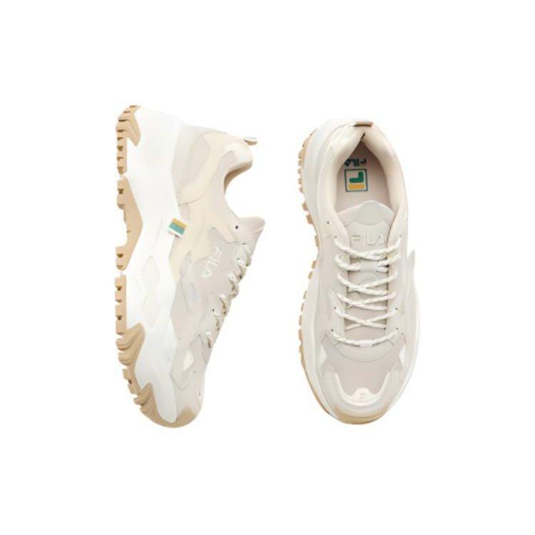 FILA Twine Max Synthetic Leather Comfortable Versatile Low-Top Casual Shoes Unisex sneaker Light-Brown White 1RM02760G_920
