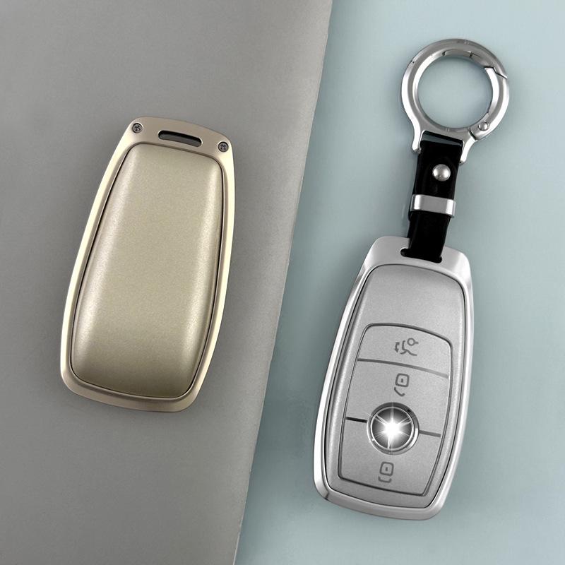 Metall-Schlüsseltasche für Mercedes-Benz E-Klasse (E200, E300L, E260) & GLC mit Schnalle