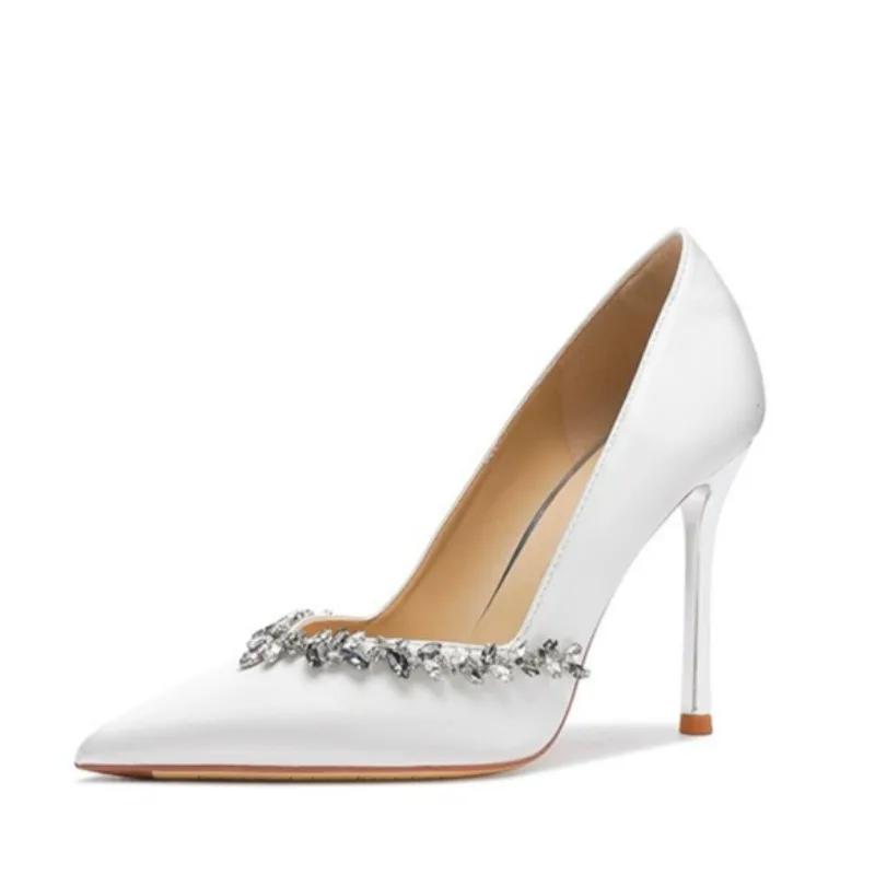 Women's Heel Shoes Autumn New Pointed Head Shallow Mouth Diamond-buckle Non-slip High-heel Low-top Shoes