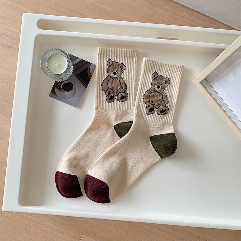 

Женские весенне-осенние трендовые повседневные преппи спортивные носки-гольфы с мультяшным медведем 1 pair