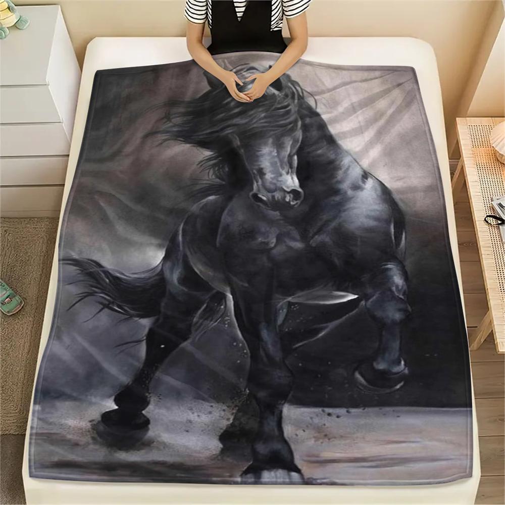 1Pc Black Horse Print Flannel Blanket, High Quality Comfortable for All Seasons, Home Decor, Warmth and Comfort, Perfect for Gifts