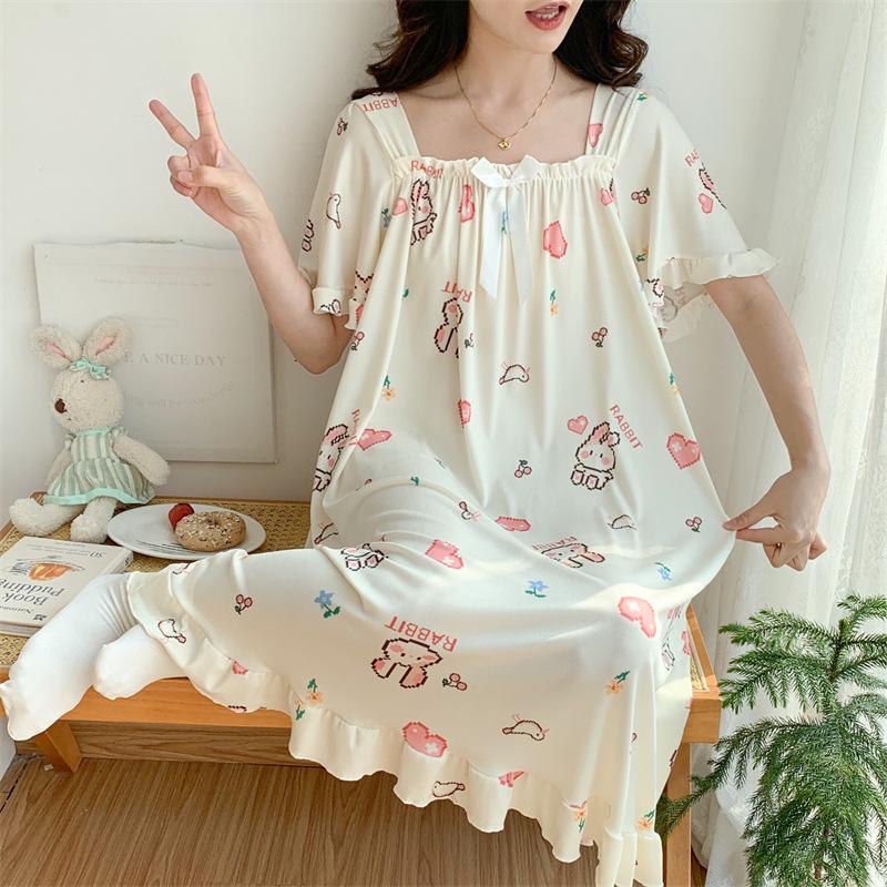 Women's Plus Size Ice Silk Nightdress - Summer Over-the-Knee, High-End, Loose Fit, Thin Section for Sizes Up To 300 Jin