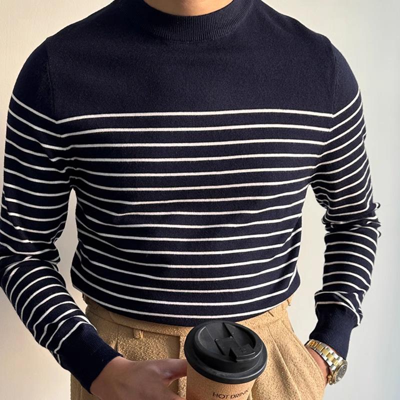 

Retro Striped Crew Neck Pullover: Casual Knit Sweater for Autumn/Winter Medium темно-синього кольору