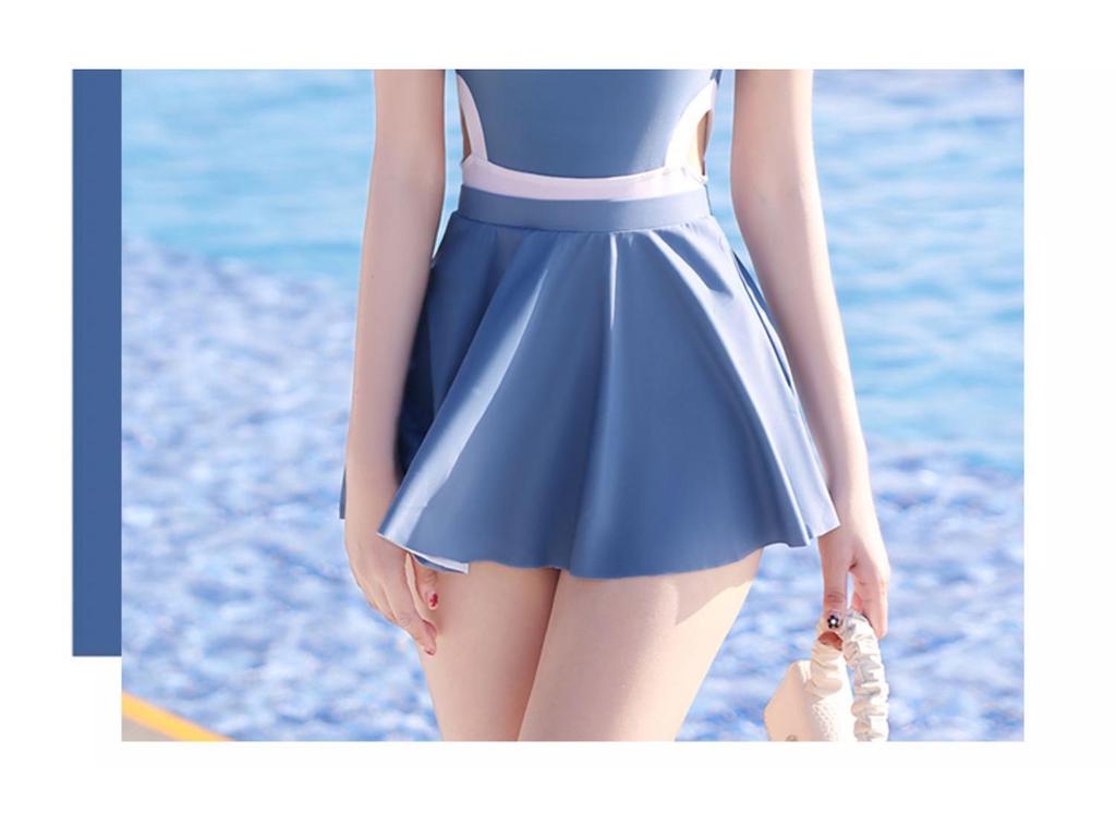 Women's Summer 2024 One-Piece Slimming Swimsuit: High-End, Belly-Covering, Conservative Design for Pool and Hot Spring.