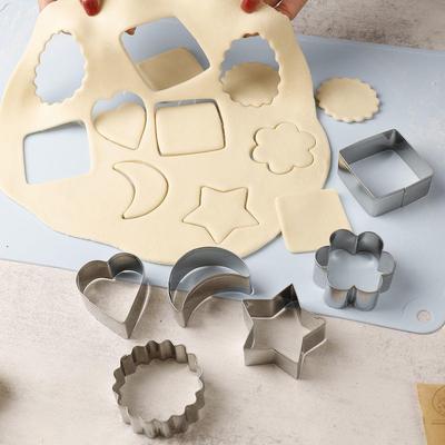 Accessori e utensili per biscotti – Stampi per biscotti