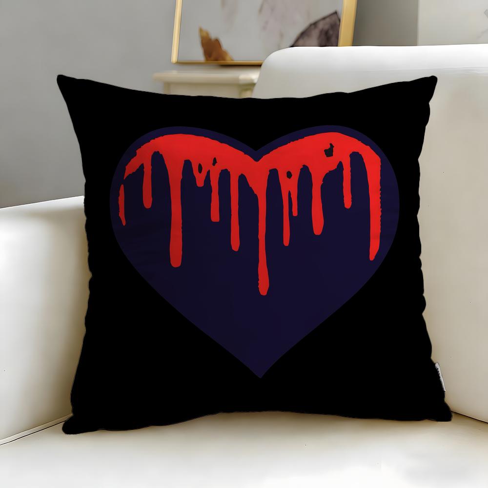 classic pattern Skull Heart Cushion Cover Soft  EasyWash Pillow Case  Versatile for Couch Bed Travel and Office