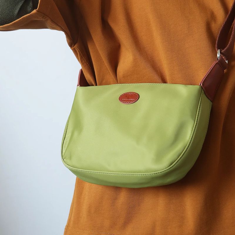 

B574 Forest Ladies New Nylon Special-Interest Shoulder Bag