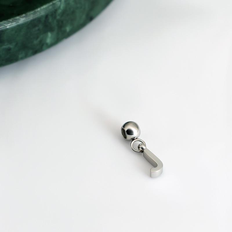 DIY Letter Necklace: 26 English Letter Pendant, Pull-Out Chain, Personalized Single Pendant Accessories