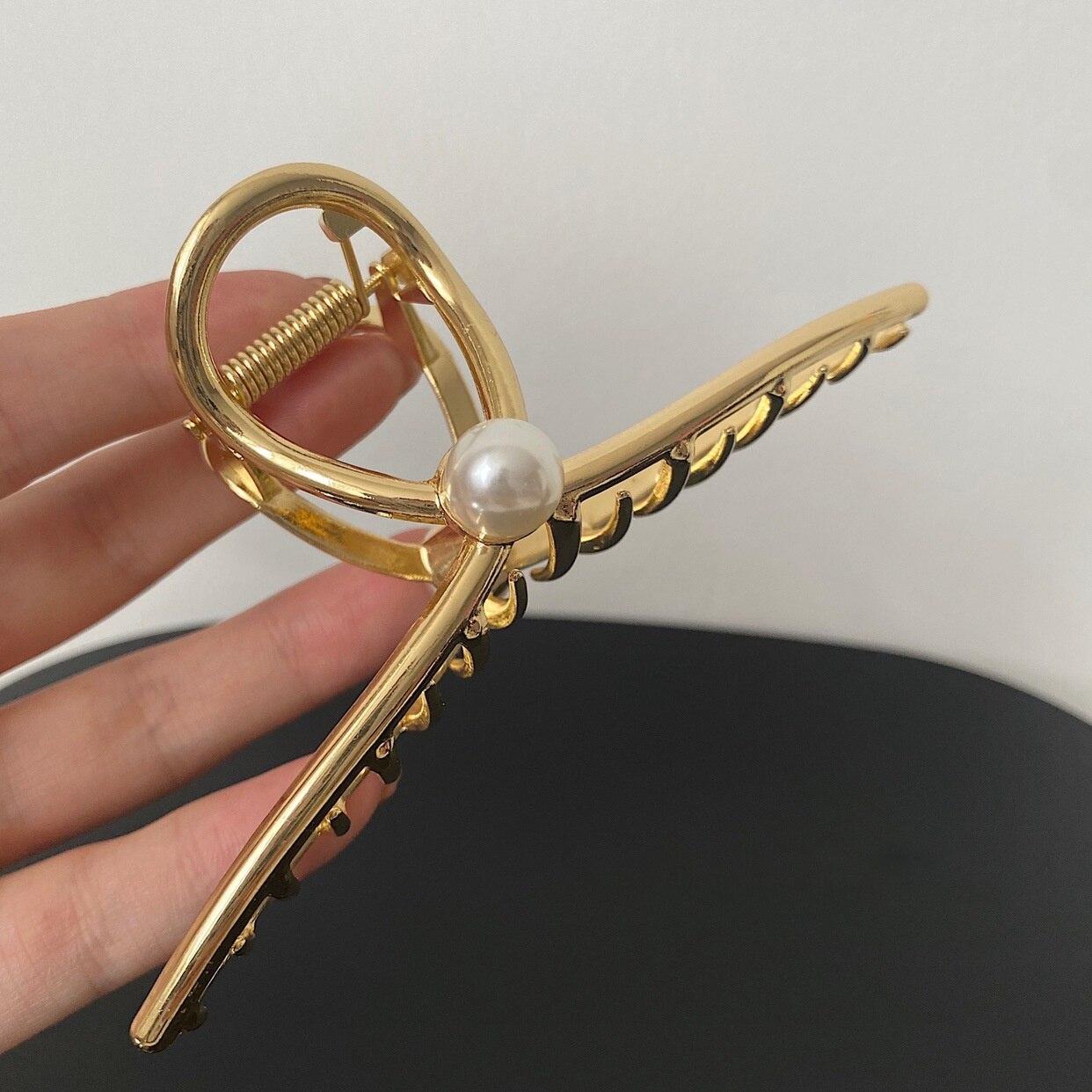 

Новые женские элегантные серебряные полые металлические когти с геометрическим рисунком, винтажные заколки для волос, повязка на голову, шпилька для волос, аксессуары для волос в виде краба