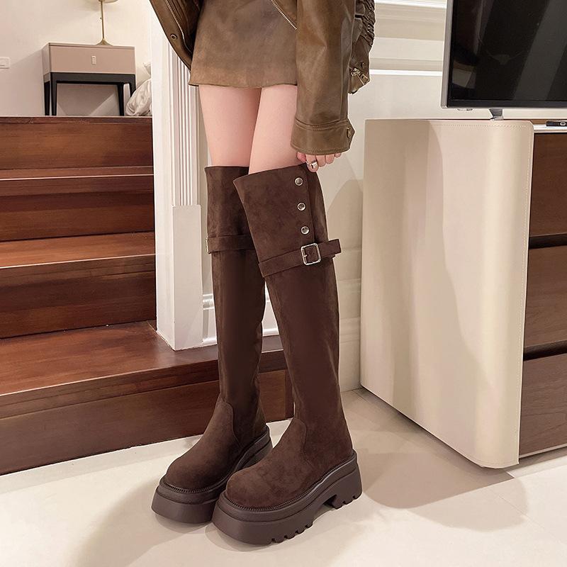 Nischen-Designgefühl zwei Tragevarianten 2025 Herbst und Winter neue Wildleder-Plateau-Stiefel Maillard hohe Kniestiefel Damen