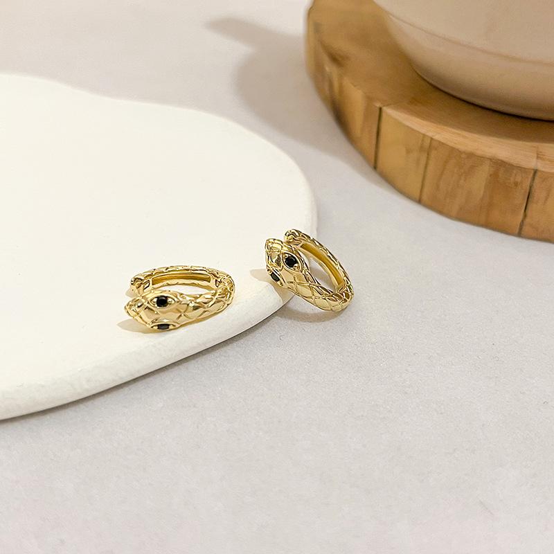 Light Luxury Snake Ear Buckle Metal Wind Personalized Snake Earrings Ear Buckle Silver Stud Earrings Ear Jewelry