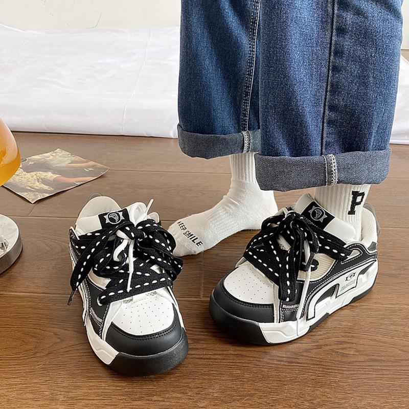 Pantofi de Skate Negri pentru Bărbați, care Măresc Înălțimea, Antiderapanți - Cu Talpă Groasă și Versatili pentru Sporturi Casuale