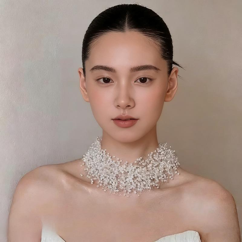 Sweet atmosphere multi-layer pearl necklace women s fashion high sense exaggerated collarbone chain temperament design neck chain tide