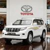 JLPC6 1:24 Toyota Land Cruiser Prado SUV Alloy Model Car Toy Diecasts Metal Casting Sound and Light Car Toys For Children Vehicle