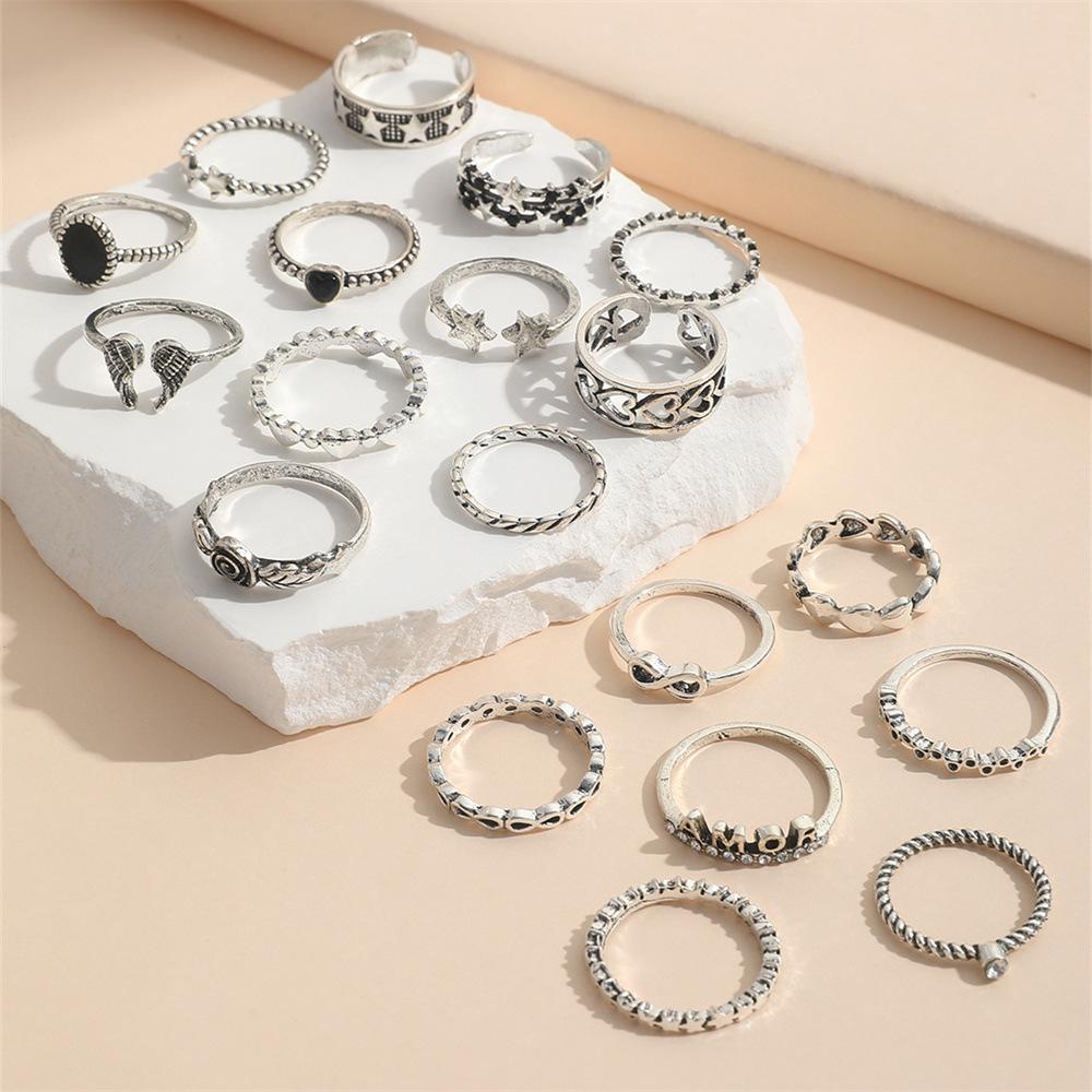 Europäisches und Amerikanisches Retro Altes Ring-Set, Punk Liebe 8-Zeichen Stern Rosenring 19-teiliges Set