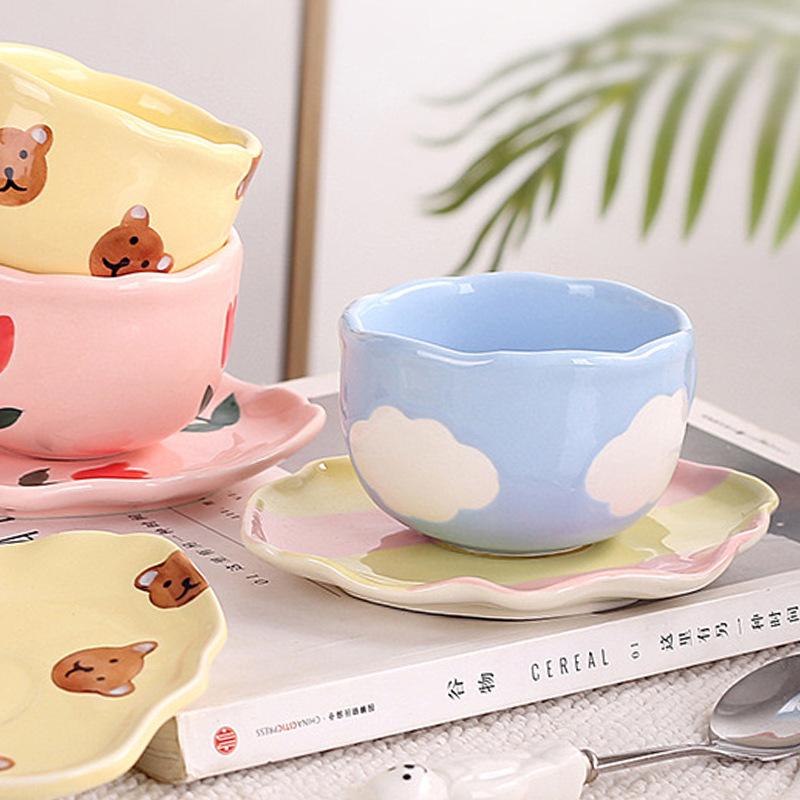 

инс ветер развевающийся небо белые облака кофейная чашка с блюдцем набор, студенческая чашка для молока для девочек для питья воды керамическая чашка 180ml