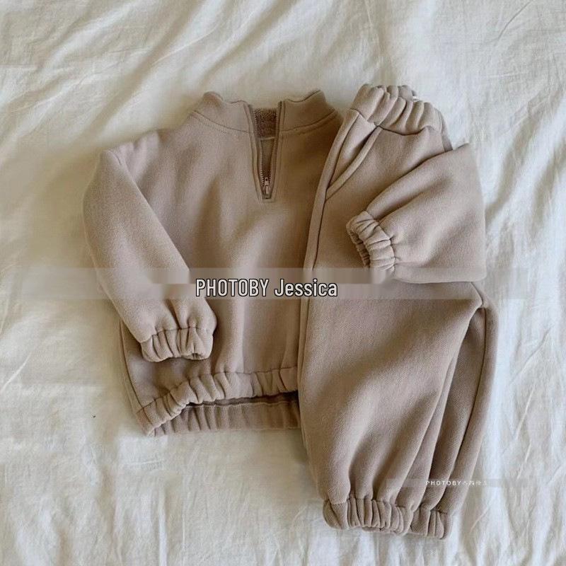 Korean Style Winter Fleece Set: High Neck Half-Zip Top & Joggers for Boys and Girls