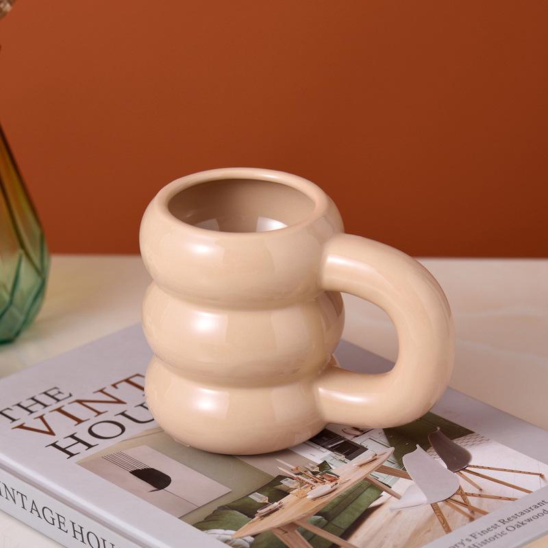 Creative hand handle ceramic mug large capacity large ear cup enterprise business latte coffee cup bone china