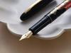 WANCHER Kuretake Modern Hana Maiko Fountain Limited Edition HANA MAIKO Fine Maki-e Pen, (F Nib)