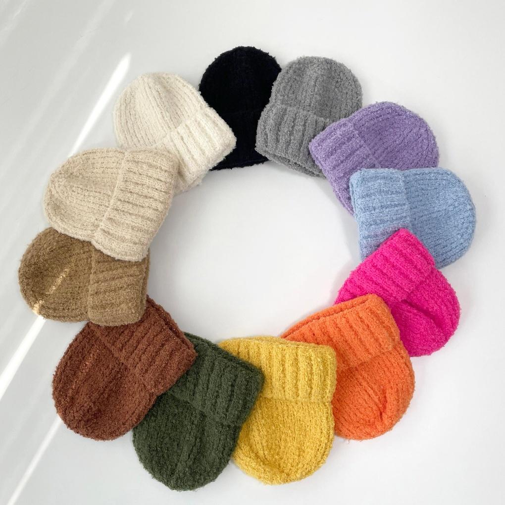 Women's and Men's Daily Buckle Wang Golji Beanie Hat