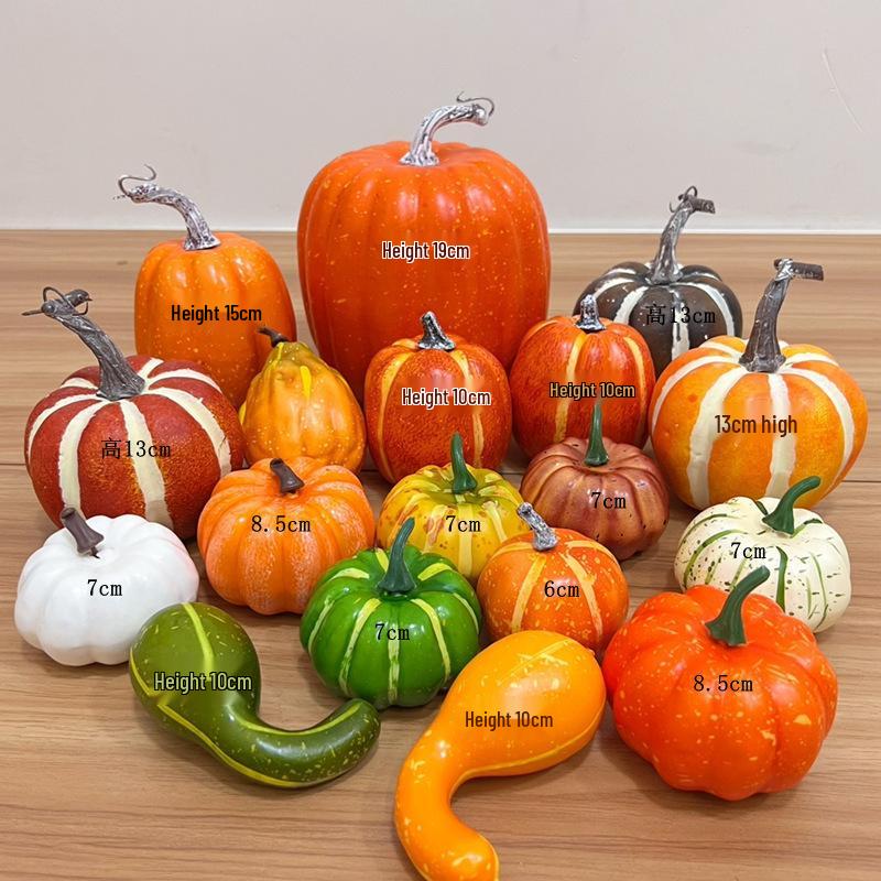 Pumpkin Harvest Festival Props: Farmhouse Halloween Decoration for Mall Displays and Room Ornaments