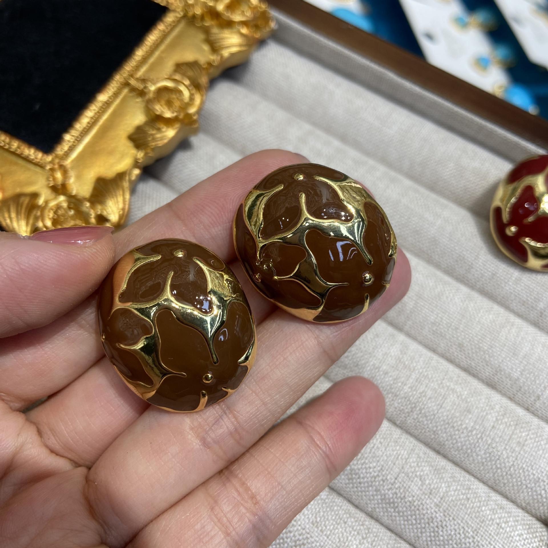 

Vintage Enamel Christmas Earrings New Year S Red Coffee Lava Round Stud Earrings Temperament