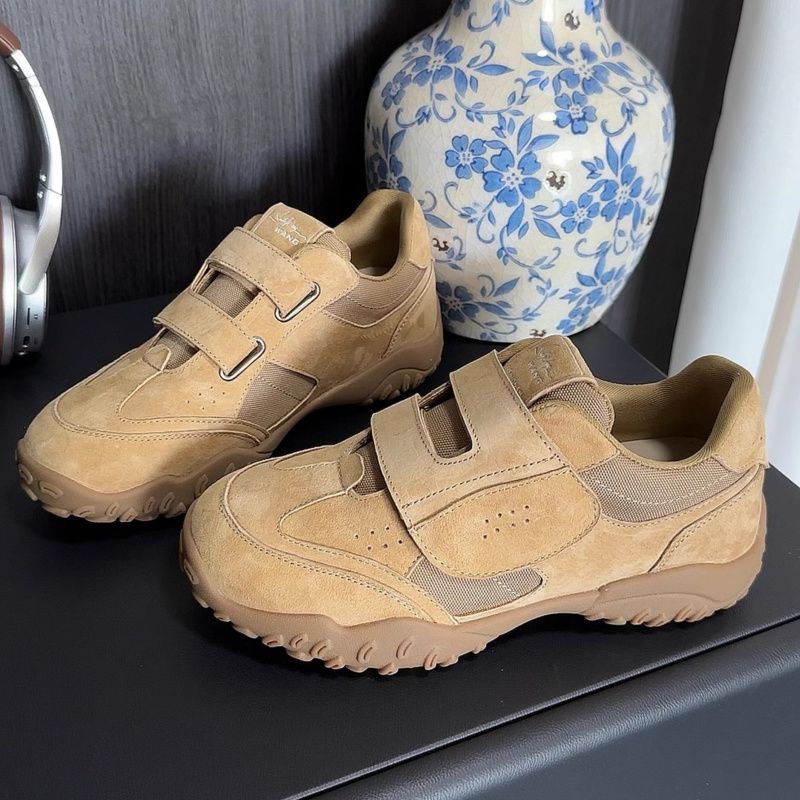 

Women s autumn and winter new soft-soled versatile casual flat-soled sports shoes 40 жёлтый