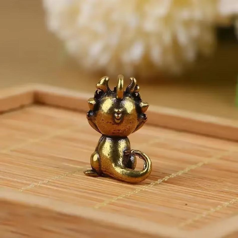1 Pcs Creative New Brass Little Fire Dragon Statue Sitting & Standing Design Mini Craft Ornament Home Desktop Decor Accessories