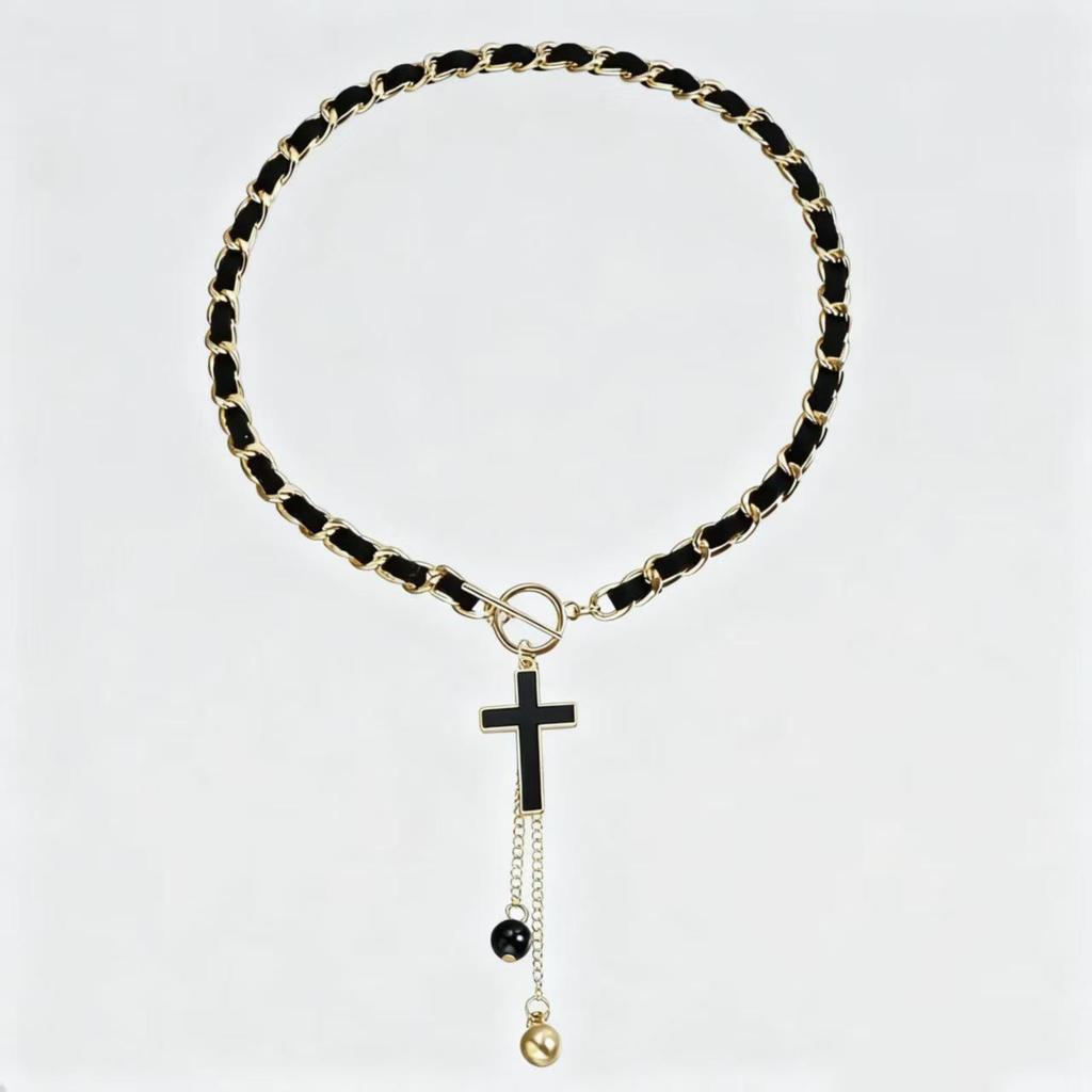 Cross-Border Black Heart Mother-of-Pearl Pendant Necklace with Velvet Wrap for Women