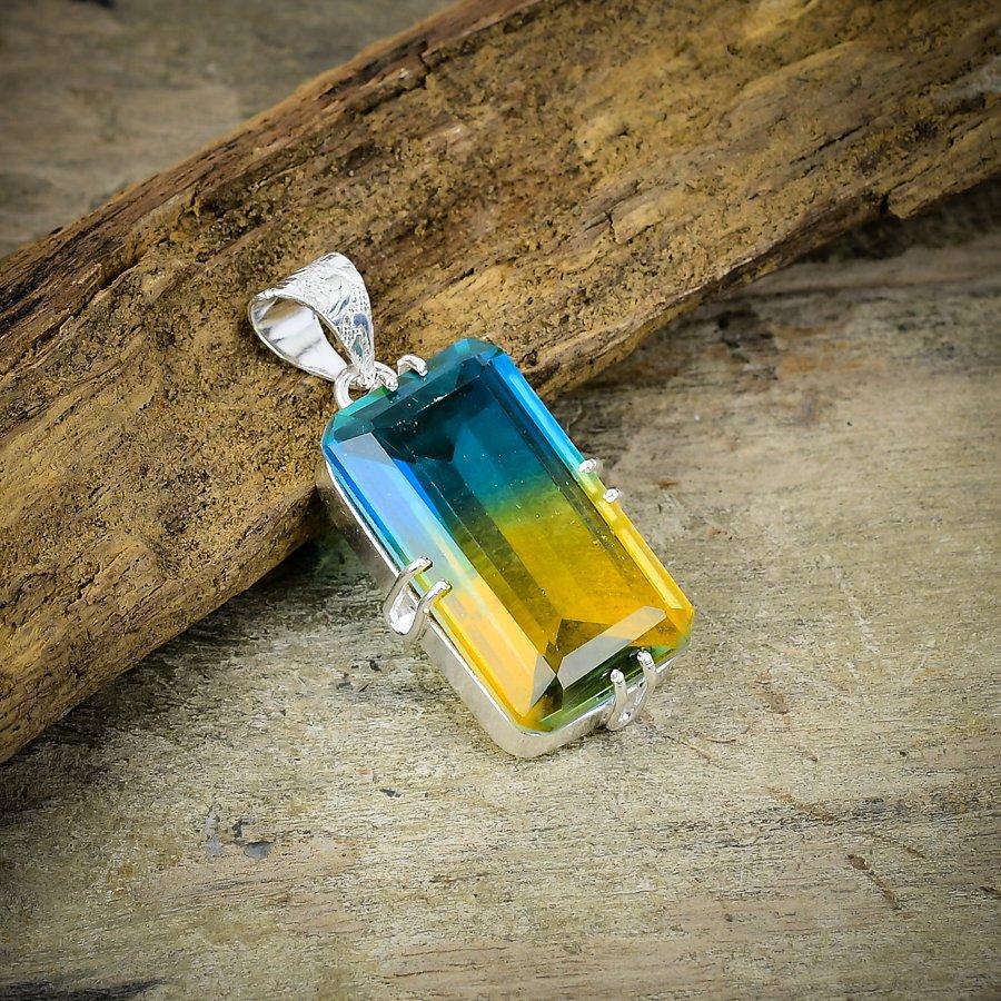 

Bi-Color Tourmaline Gemstone 925 Sterling Silver Jewelry Pendant 1.69 M-123