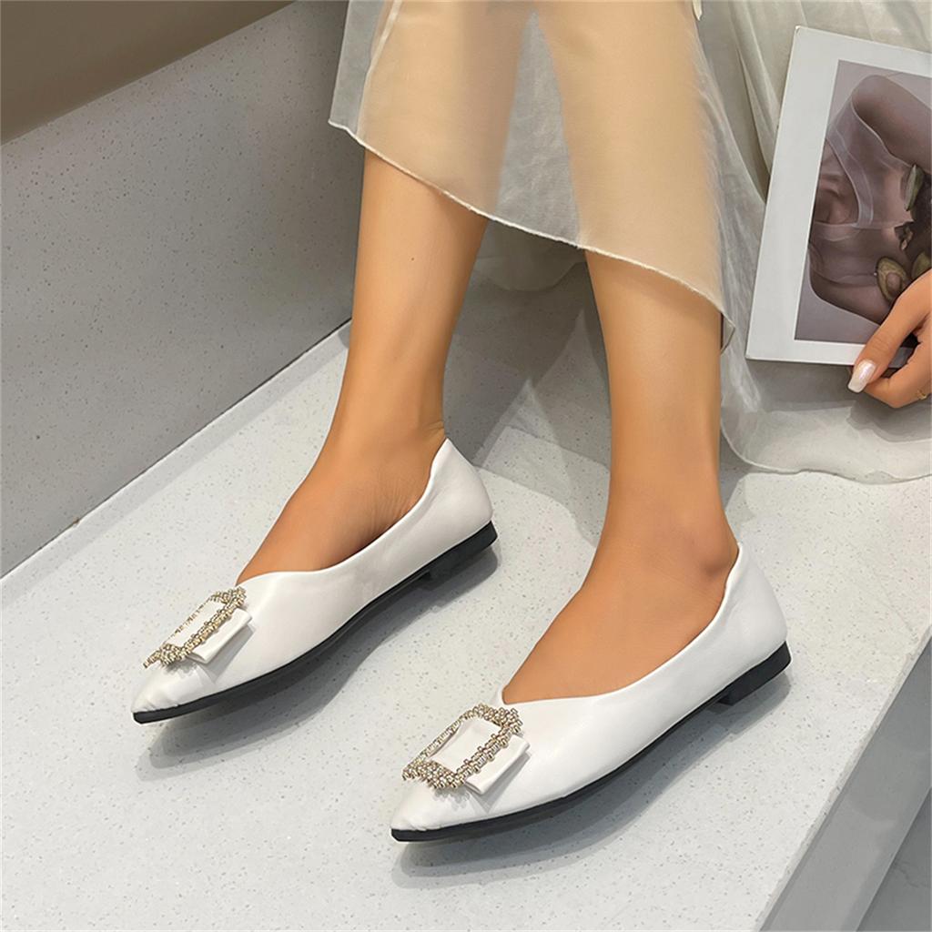 Classic Flats for Women Summer Casual Leather Slip On Pointed Toe Fashion Shoes for Women Solid Metal Decoration Casual Shoes
