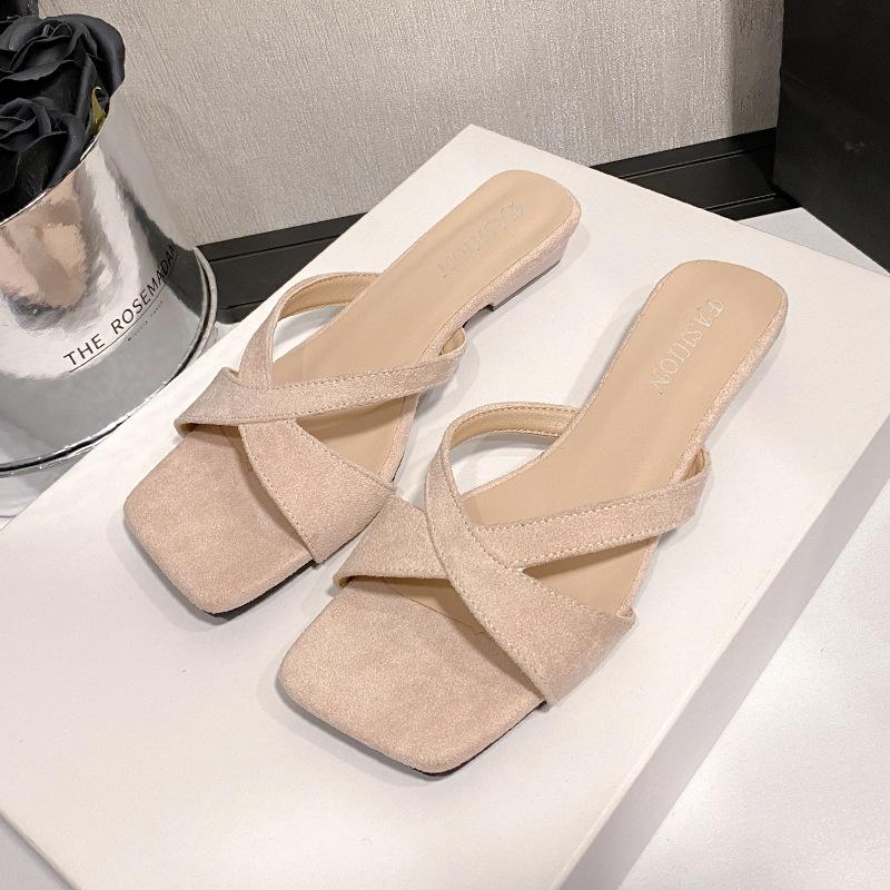 Temperament square head special-shaped with one-word cool slippers women's summer new cross-strap outer slippers