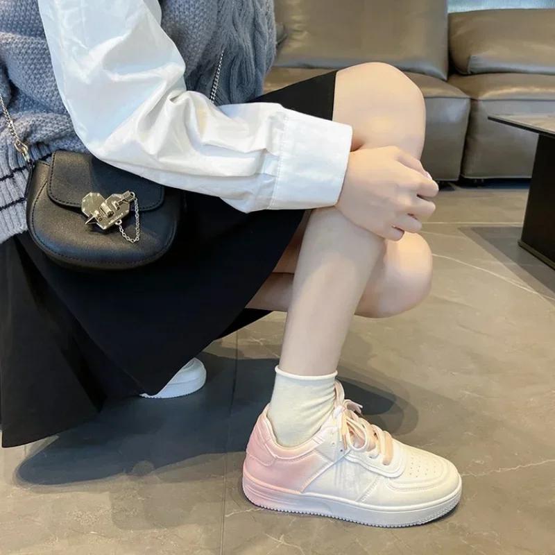 Gradient Color Flat White Shoes for Women, Thick Soled New Lace Up Board Shoes for High School Students, Casual Shoes for Women
