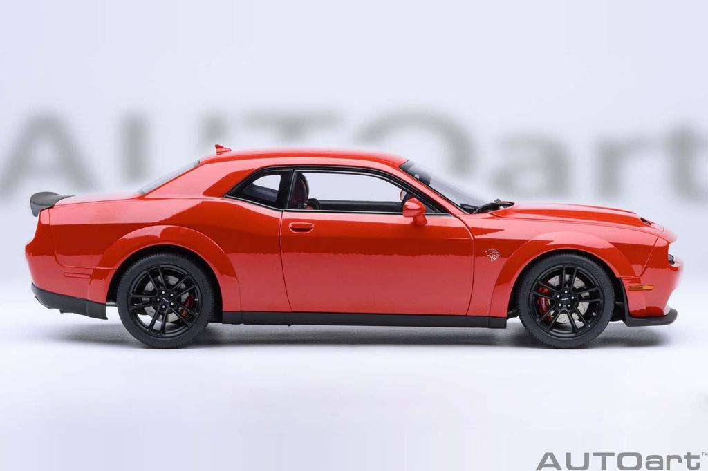 AUTOart Dodge Challenger SRT Jailbreak 2022 Finished Model 71764 1/18 (Red [TORRED])