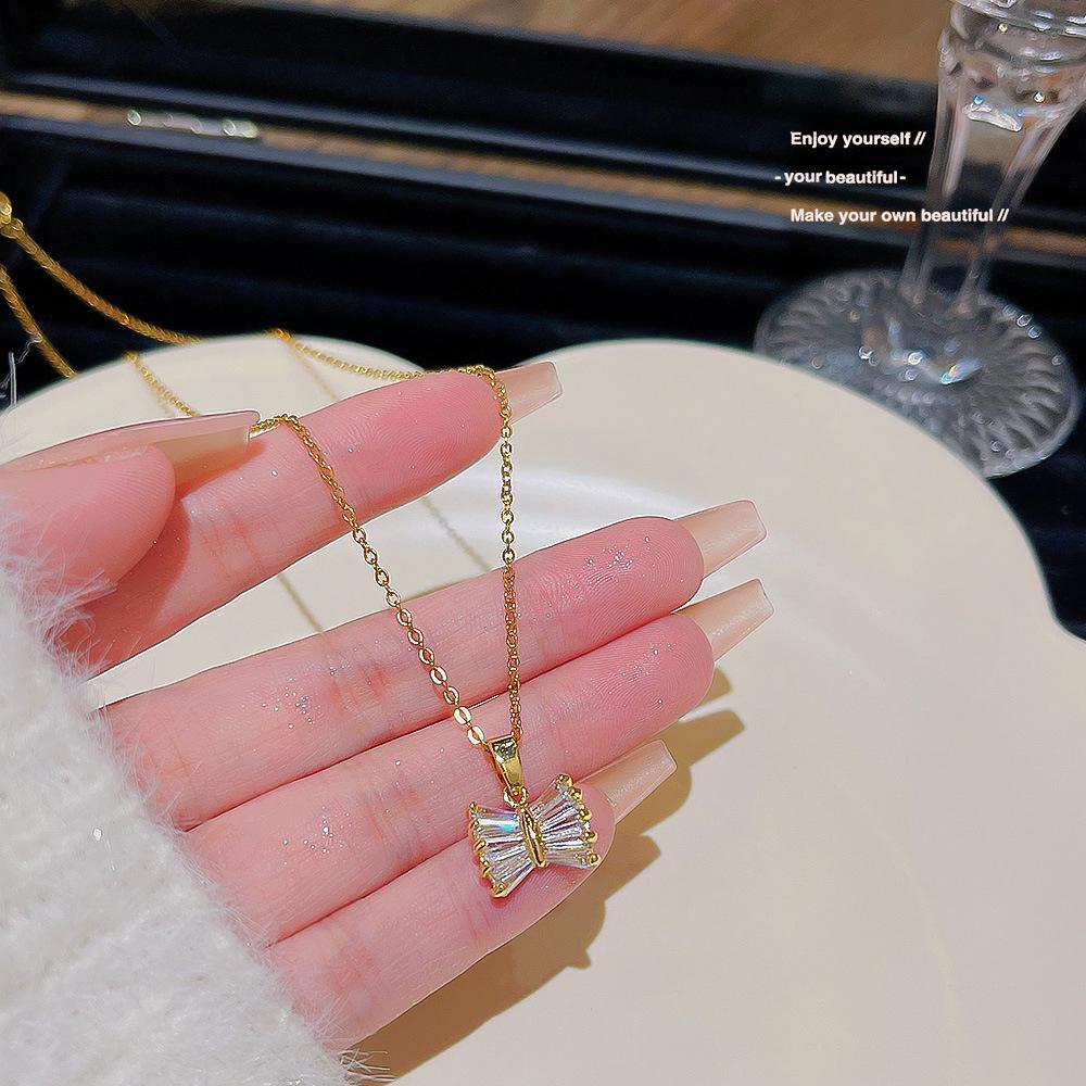 2025 Luxury Titanium-Clad Women's Summer Necklace - Non-Fading, High-End Design