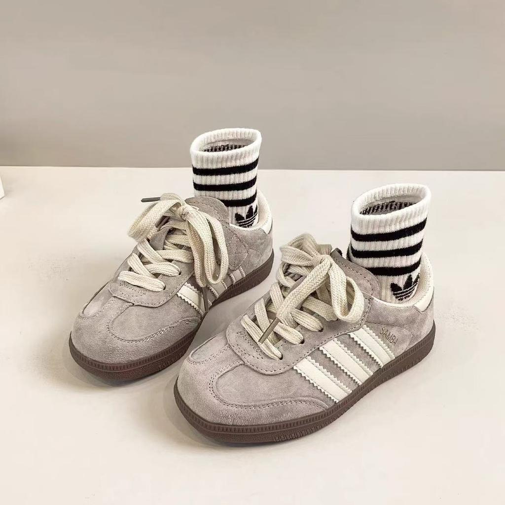 Children's moral training shoes 2025 spring and autumn new girls lightweight soft-soled sports shoes boys casual low-top board shoes