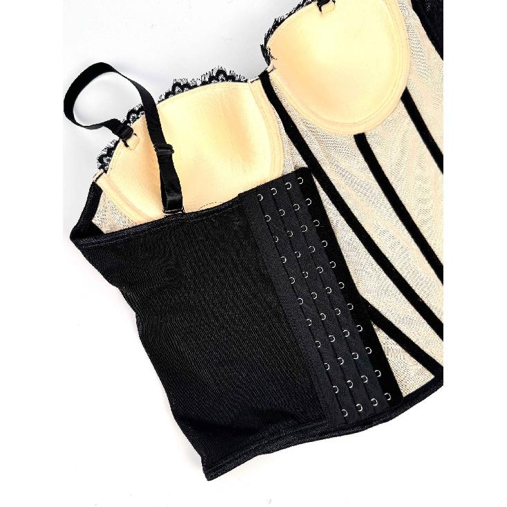 Corsets, Fashionable and Elegant Women's Clothing
