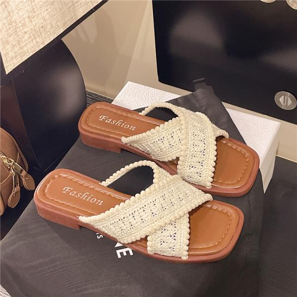 Fashion Shoes Summer Clogs Woman Female Slippers Square Toe Slides Beach 2025 Flat Retro Beach Shoes Woman's Slippers Slides Square Toe