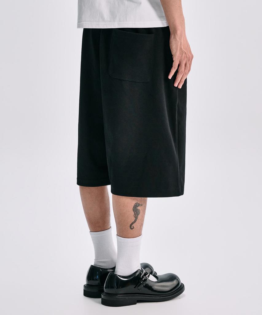 TAKEASY Essential Half Sweatpants (Black)