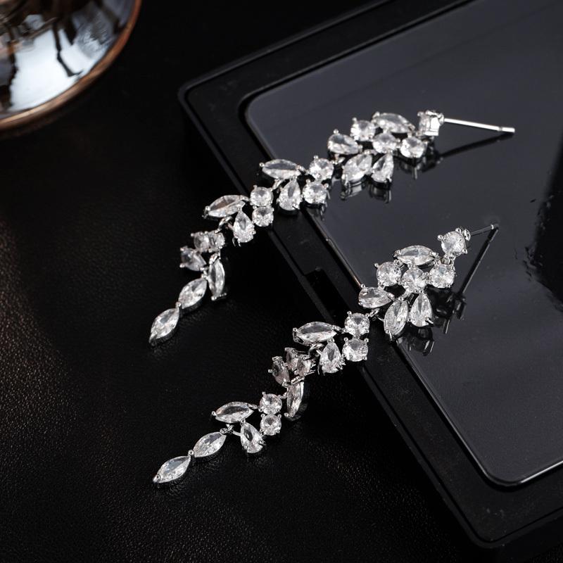 Super Flash Water Drop Zircon Splicing Long Tassel Dangle Earrings for Women Light Luxury Dainty Magnificent Earring K