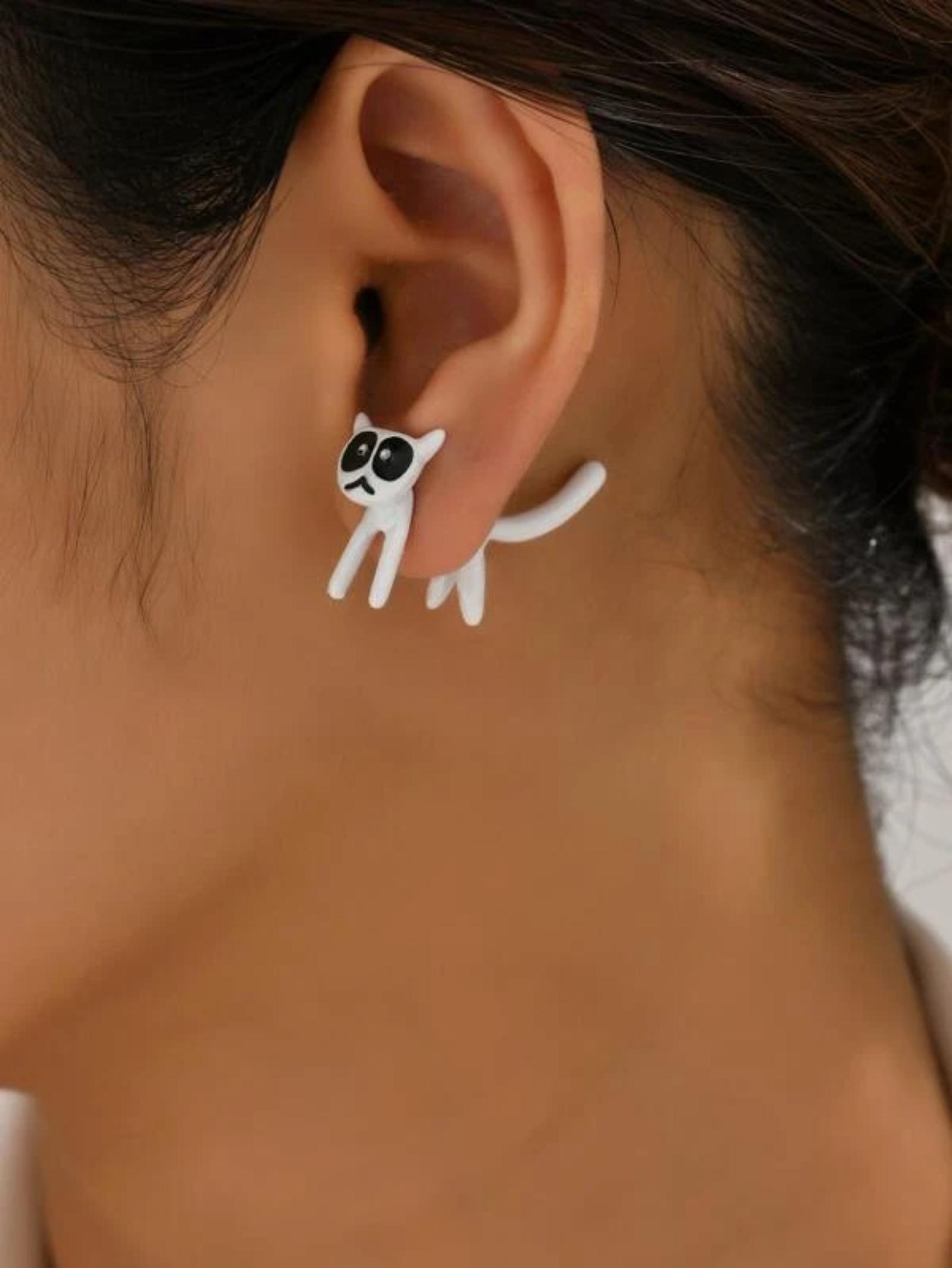

Fashionable And Versatile Plastic Black And Ear Stud Earrings One Size