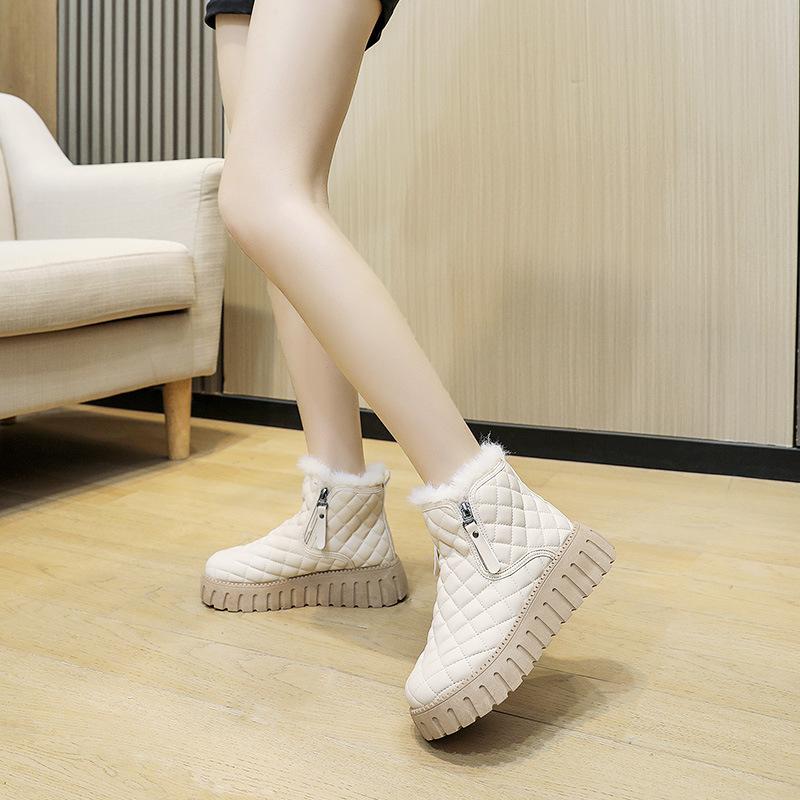 Warm Fleece Lined Thick Bottom Snow Boots Women's Winter Shoes Boots Comfortable Casual Round Toe