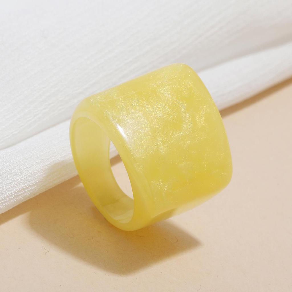 Geometric Gradient Wide-Band Jelly Color Resin Ring
